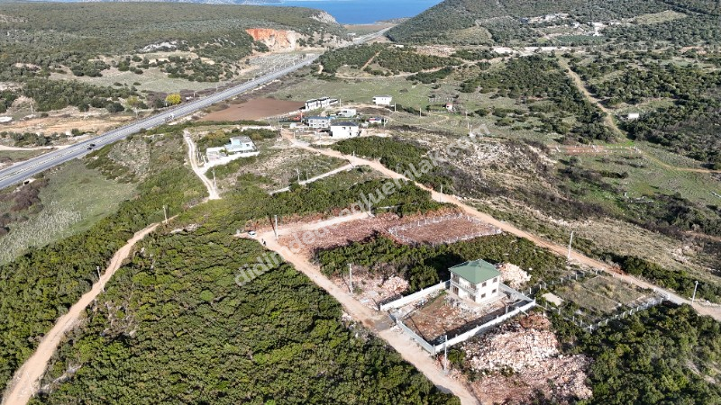 Didim Seyrantepe de Satılık Köşe Başı 570M2  Arsa Bafa Gölü Manzaralı