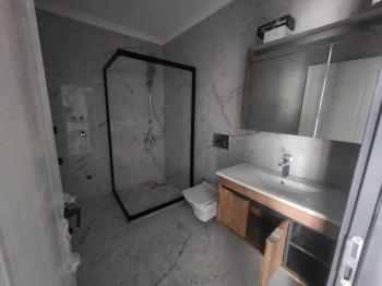 CUMHURİYET MAHALLESİ’NDE | ASANSÖRLÜ | KAPALI OTOPARKLI | SIFIR LÜKS 2+1 DAİRE