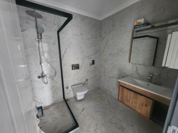 CUMHURİYET MAHALLESİ’NDE | ASANSÖRLÜ | KAPALI OTOPARKLI | SIFIR LÜKS 2+1 DAİRE