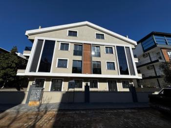 CUMHURİYET MAHALLESİ'NDE 2+1 SIFIR GENİŞ BAHÇE KULLANIMLI SATILIK DAİRE