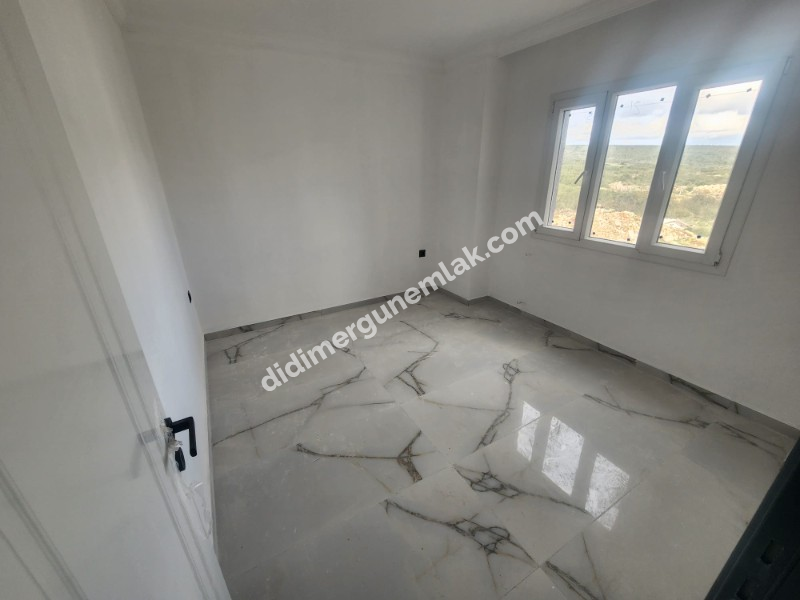 CUMHURİYET MAHALLESİ’NDE | ASANSÖRLÜ | KAPALI OTOPARKLI | SIFIR LÜKS 2+1 DAİRE