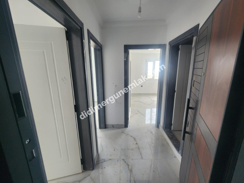 CUMHURİYET MAHALLESİ’NDE | ASANSÖRLÜ | KAPALI OTOPARKLI | SIFIR LÜKS 2+1 DAİRE