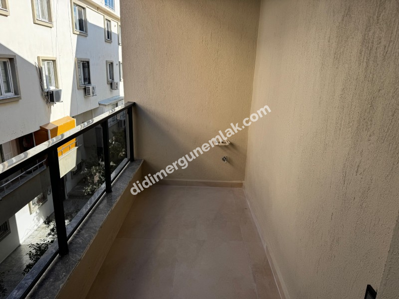 CUMHURİYET MAHALLESİ'NDE 2+1 SIFIR GENİŞ BAHÇE KULLANIMLI SATILIK DAİRE