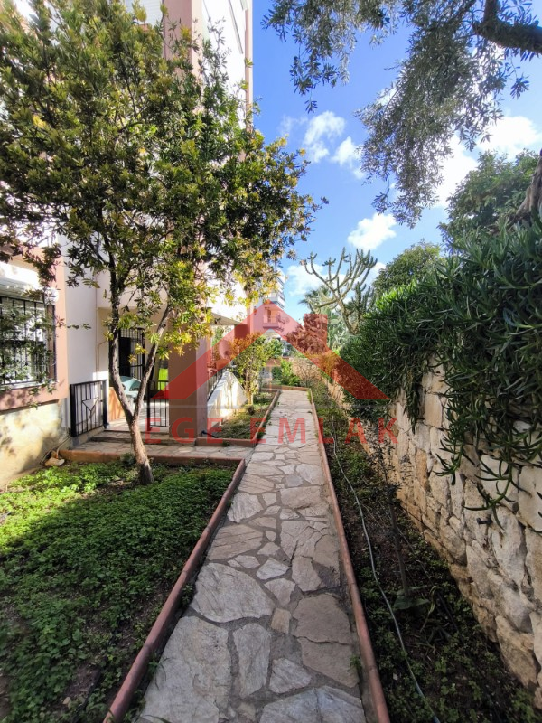 Didim Altınkum’a Yürüme Mesafesinde Kabakoğlu Sitesinde Satılık 2+1 Daire