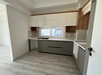 Kuşadası Otogar Arkası 3+1 Satılık Daire 