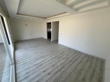 Kuşadası Otogar Arkası 3+1 Satılık Daire 