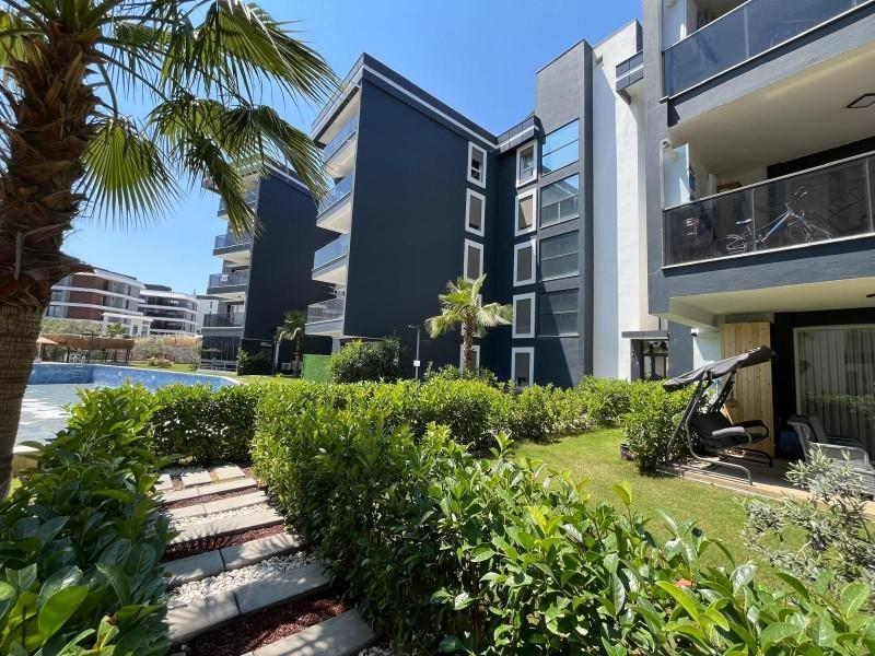 Kuşadası Otogar Arkası 3+1 Satılık Daire 