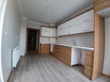 GÜVENAY -  ÇORUM GÜLABİBEY MAH. ATA CADDESİ ÜZERİNDE ULTRA LÜKS SATILIK 3+1 DAİRE