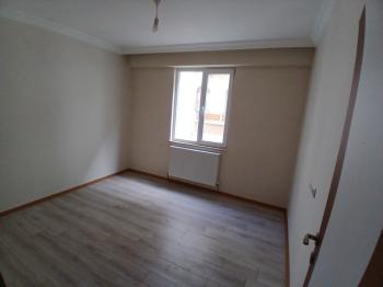 GÜVENAY -  ÇORUM GÜLABİBEY MAH. ATA CADDESİ ÜZERİNDE ULTRA LÜKS SATILIK 3+1 DAİRE