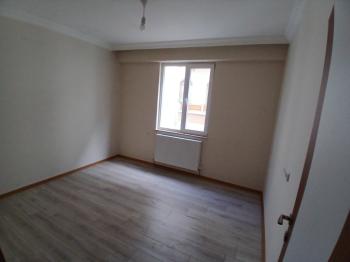 GÜVENAY -  ÇORUM GÜLABİBEY MAH. ATA CADDESİ ÜZERİNDE ULTRA LÜKS SATILIK 3+1 DAİRE