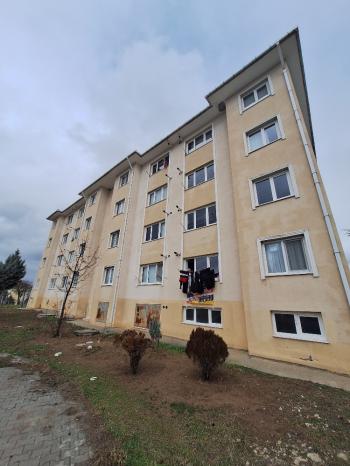 GÜVENAY – ÇORUM AKKENT TOKİ KONUTLARI 1+1 SATILIK DAİRE