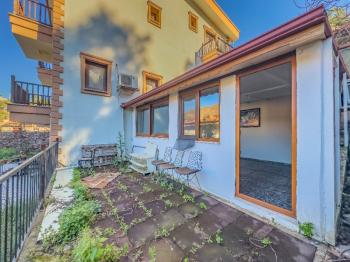 Marmaris Hisarönünde Bahçe Kullanımlı Kiralık 1+1 Daire