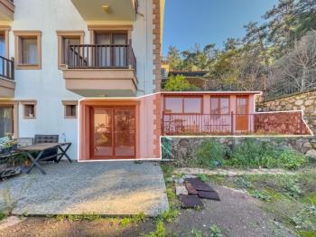 Marmaris Hisarönünde Bahçe Kullanımlı Kiralık 1+1 Daire