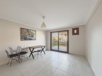 Marmaris Hisarönünde Bahçe Kullanımlı Kiralık 1+1 Daire