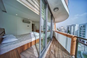 Girne Merkez’de Satılık 2+1 Daire – Akacan Elegance Sitesi’nde Muhteşem Yaşam!