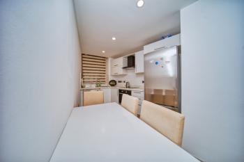 Girne Merkez’de Satılık 2+1 Daire – Akacan Elegance Sitesi’nde Muhteşem Yaşam!