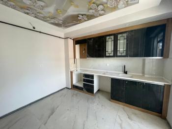 AFYON ÜÇOK EMLAKTAN VEYSEL KARANİ MAH SATILIK 3+1 ARAKAT SIFIR EBEBEYN BANYOLU DAİRE