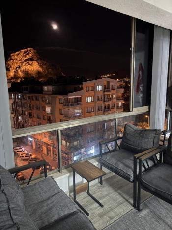 AFYON ÜÇOK EMLAKTAN DERVİŞPAŞA MAH MERKEZDE SATILIK LÜX 4+1 KOŞE KONUM GÜNEY CEPHE GENİŞ SIFIR NİTELİĞİNDE DUBLEX DAİRE