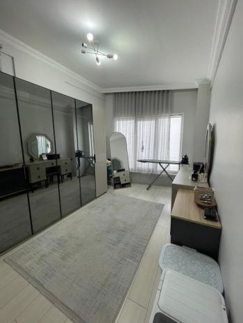 AFYON ÜÇOK EMLAKTAN DERVİŞPAŞA MAH MERKEZDE SATILIK LÜX 4+1 KOŞE KONUM GÜNEY CEPHE GENİŞ SIFIR NİTELİĞİNDE DUBLEX DAİRE