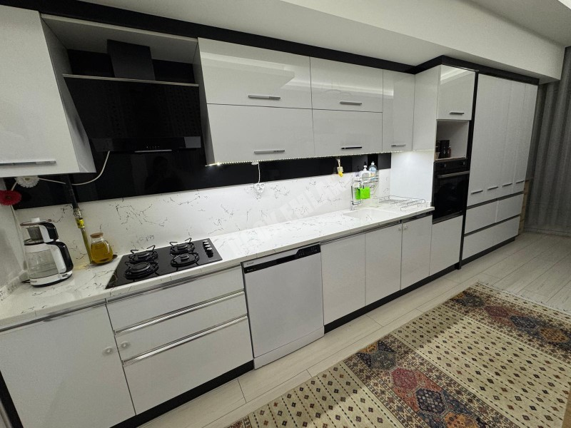 AFYON ÜÇOK EMLAKTAN DERVİŞPAŞA MAH MERKEZDE SATILIK LÜX 4+1 KOŞE KONUM GÜNEY CEPHE GENİŞ SIFIR NİTELİĞİNDE DUBLEX DAİRE