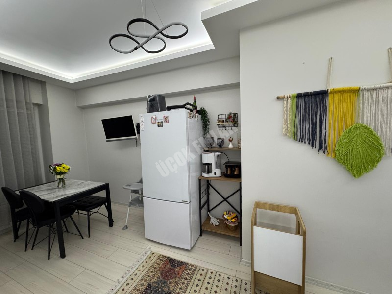 AFYON ÜÇOK EMLAKTAN DERVİŞPAŞA MAH MERKEZDE SATILIK LÜX 4+1 KOŞE KONUM GÜNEY CEPHE GENİŞ SIFIR NİTELİĞİNDE DUBLEX DAİRE