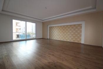 ASLAN'DAN MEZİTLİ DE SİTE İÇİ HAVUZLU SATILIK 3+1 GENİŞ DAİRE