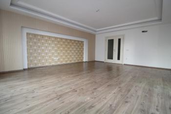 ASLAN'DAN MEZİTLİ DE SİTE İÇİ HAVUZLU SATILIK 3+1 GENİŞ DAİRE