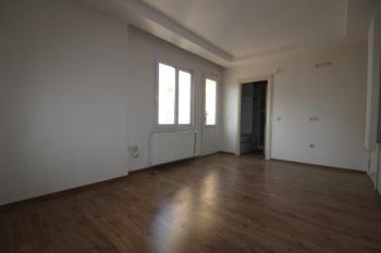 ASLAN'DAN MEZİTLİ DE SİTE İÇİ HAVUZLU SATILIK 3+1 GENİŞ DAİRE