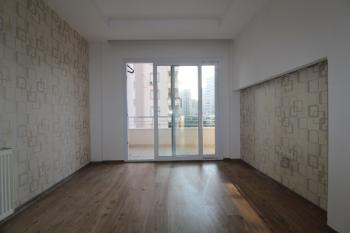 ASLAN'DAN MEZİTLİ DE SİTE İÇİ HAVUZLU SATILIK 3+1 GENİŞ DAİRE