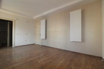 ASLAN'DAN MEZİTLİ DE SİTE İÇİ HAVUZLU SATILIK 3+1 GENİŞ DAİRE