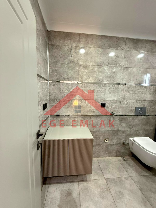 Didim'de Satılık Hamamlı Saunalı Havuzlu Villa
