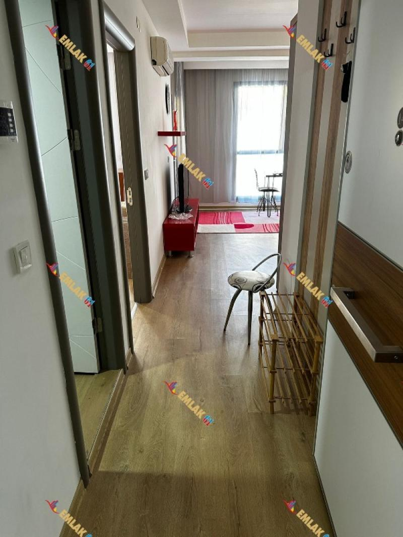 KUŞADASINDA SİTE İÇİNDE HAVUZLU SATILIK DAİRE