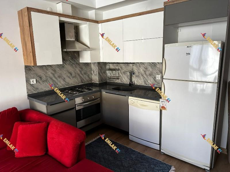 KUŞADASINDA SİTE İÇİNDE HAVUZLU SATILIK DAİRE