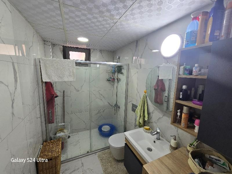 KUŞADASI DENİZ MANZARALI DOĞALGAZLI HAVUZLU SATILIK 3+1 DAİRE