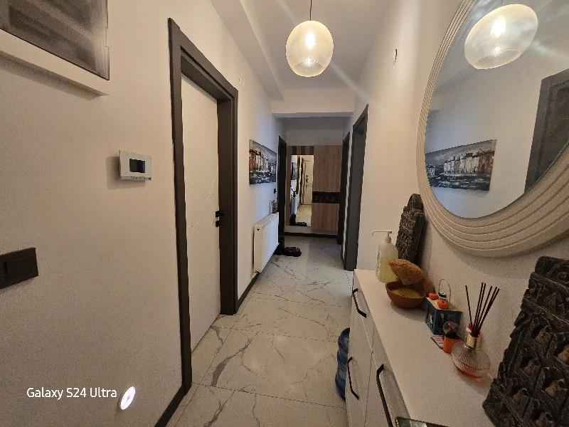 KUŞADASI DENİZ MANZARALI DOĞALGAZLI HAVUZLU SATILIK 3+1 DAİRE