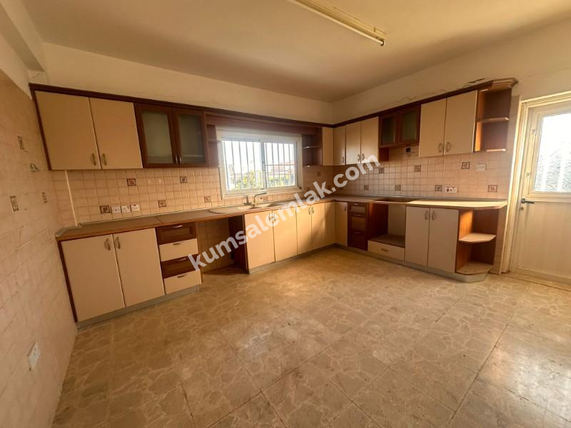 LEFKOŞA BALIKESİR'DE SATILIK MÜSTAKİL EV