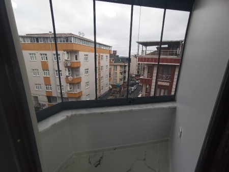 Akşemsettin'de Metro'ya Yakın 2+1 Arakat Sıfır Satılık Daire