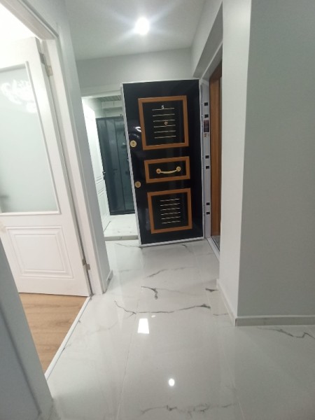 Akşemsettin'de Metro'ya Yakın 2+1 Arakat Sıfır Satılık Daire