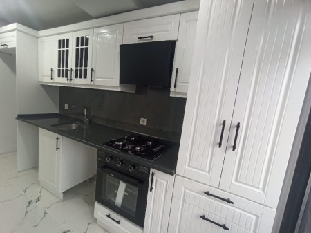 Akşemsettin'de Metro'ya Yakın 2+1 Arakat Sıfır Satılık Daire