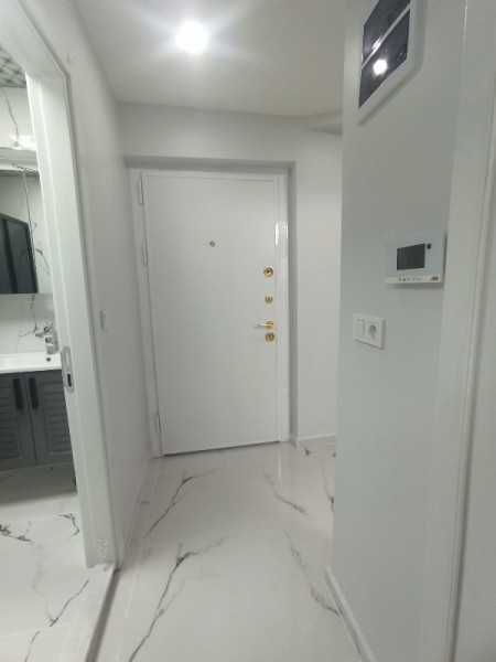 Akşemsettin'de Metro'ya Yakın 2+1 Arakat Sıfır Satılık Daire