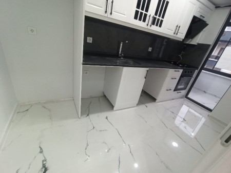 Akşemsettin'de 1+1 Arakat Sıfır Satılık Daire