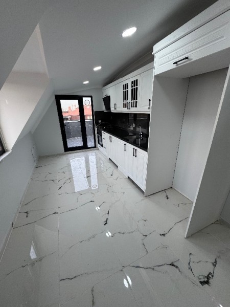 Akşemsettin Metro'ya 5 Dk 3+1 Teraslı Sıfır Satılık Daire