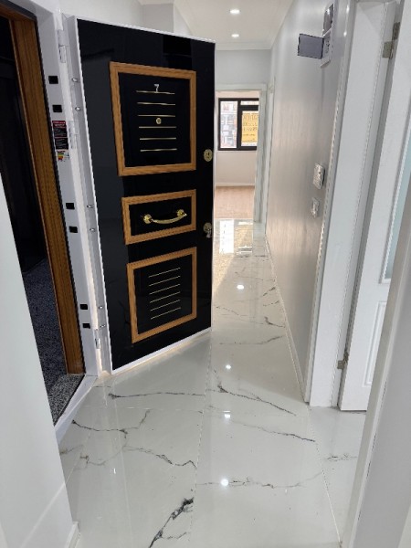 Akşemsettin Metro'ya 5 Dk 3+1 Teraslı Sıfır Satılık Daire