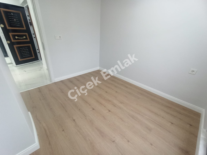 Akşemsettin'de Metro'ya Yakın 2+1 Arakat Sıfır Satılık Daire