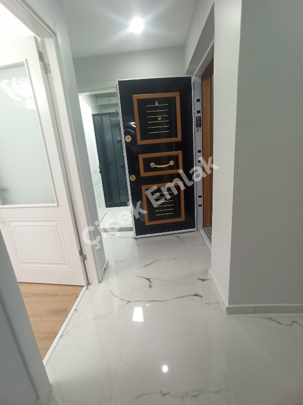 Akşemsettin'de Metro'ya Yakın 2+1 Arakat Sıfır Satılık Daire