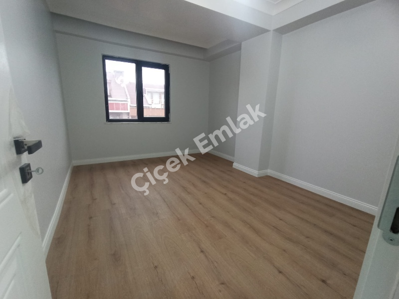 Akşemsettin'de Metro'ya Yakın 2+1 Arakat Sıfır Satılık Daire