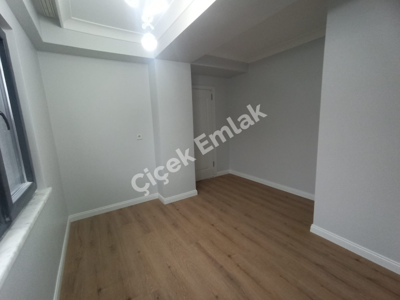 Akşemsettin'de 1+1 Arakat Sıfır Satılık Daire