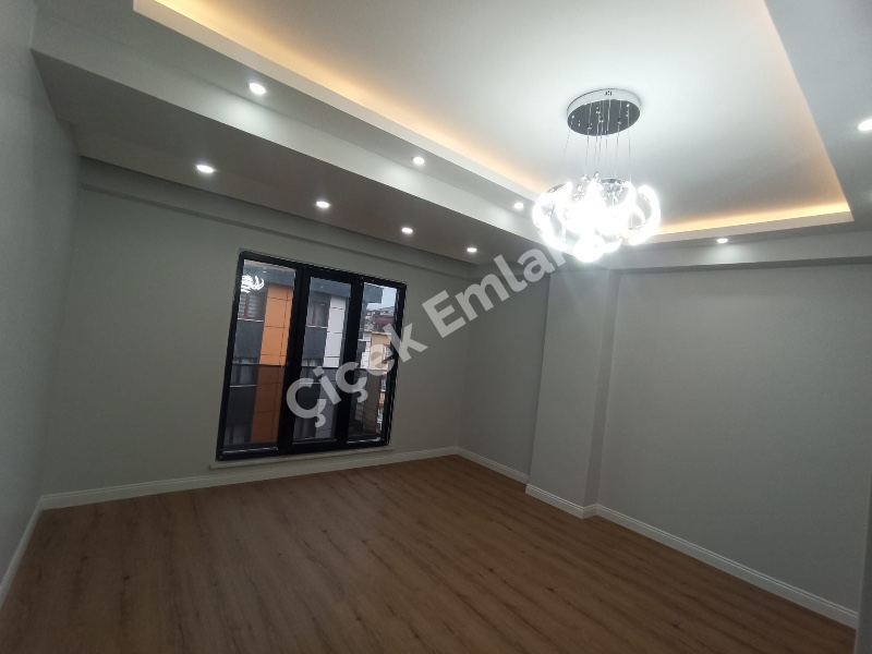 Akşemsettin'de 1+1 Arakat Sıfır Satılık Daire