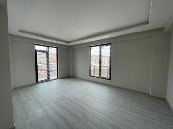 AFYON ÜÇOK EMLAKTAN MAREŞAL F ÇAKMAK MAH SATILIK 3+1 SIFIR ARAKAT DAİRE