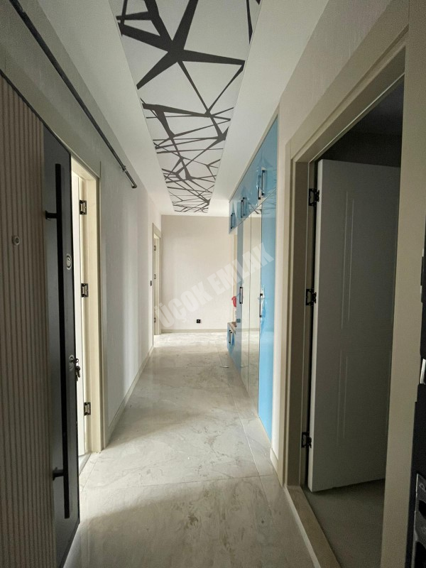 AFYON ÜÇOK EMLAKTAN MAREŞAL F ÇAKMAK MAH SATILIK 3+1 SIFIR ARAKAT DAİRE